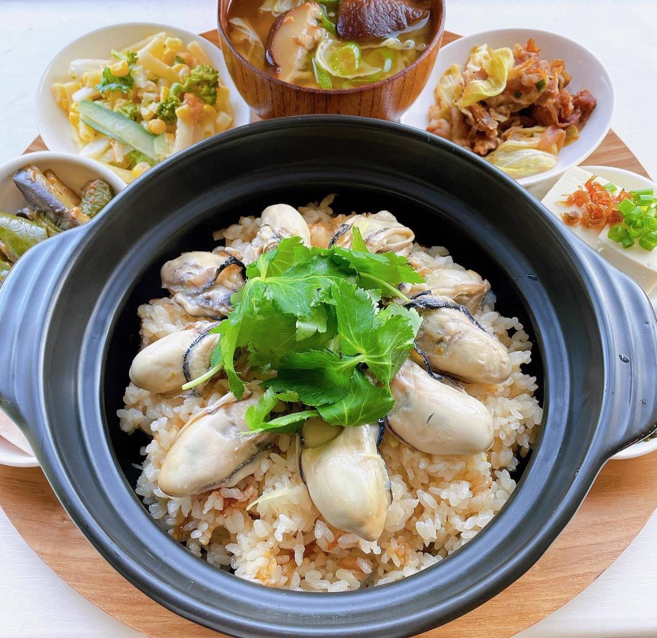 牡蠣の炊き込みご飯